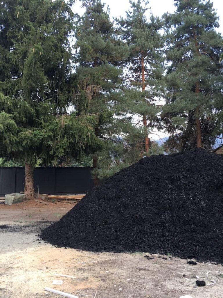 Malč: osnove vrtnog malča i kako ga najbolje upotrijebiti za stvaranje uspješnog, lijepog prirodnog prostora 9 Malc osnove vrtnog malca i kako ga najbolje upotrijebiti za stvaranje uspjesnog lijepog prirodnog prostora695435436911